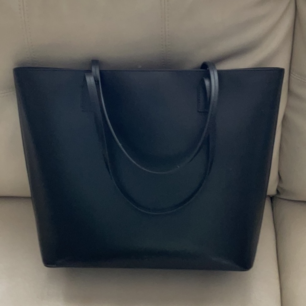 kate spade black leather tote with pink tassel charm - Picture 2 of 3